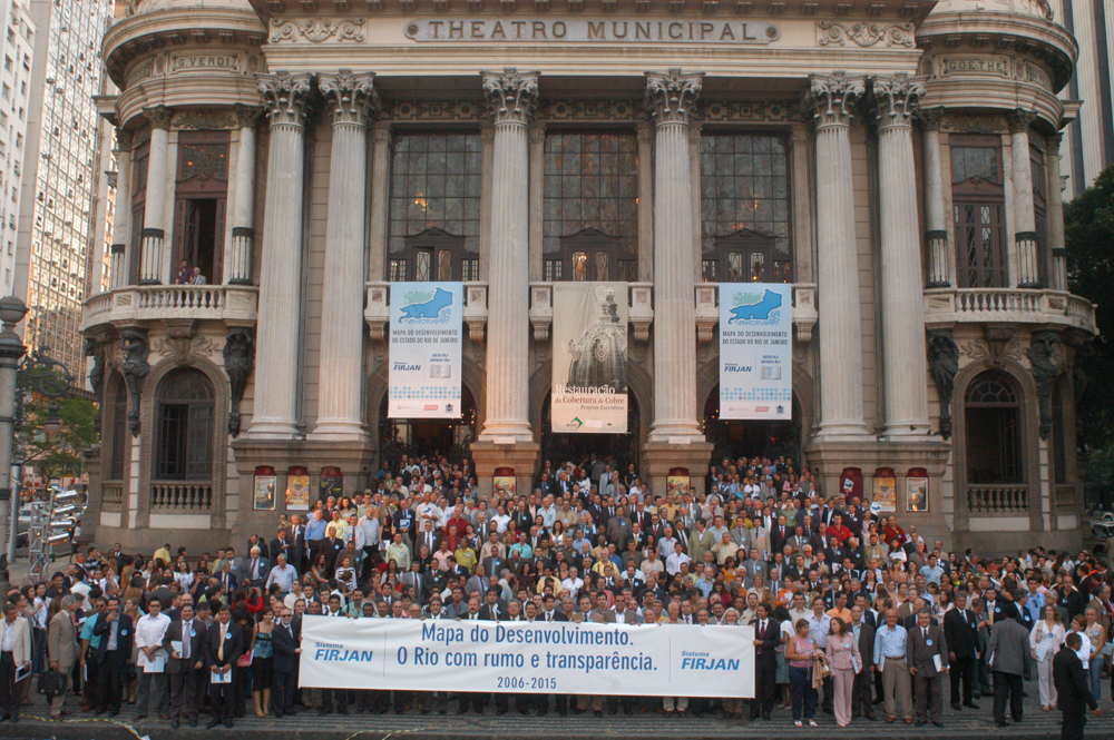 Evento de Lançamento do Mapa do Desenvolvimento do Estado do Rio de Janeiro 2006-2015, realizado no Theatro Municipal em agosto de 2006. Créditos: Guarim de Lorena/ Acervo Firjan  