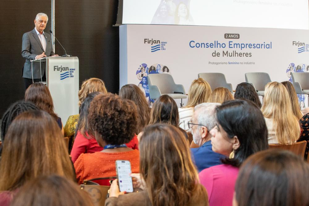 Luiz Césio Caetano fala na Reunião do Conselho Empresarial de Mulheres no dia 4/09/2024. Créditos: Paula Johas/ Acervo Firjan 